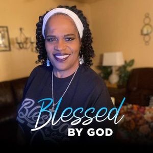 Meet your Posher, Jacqueline